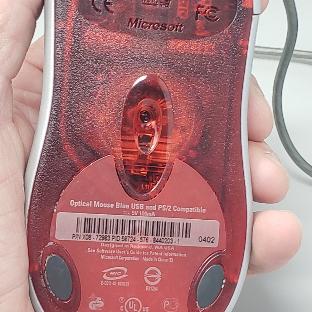 Microsoft Optical Mouse - Picture 5 of 8
